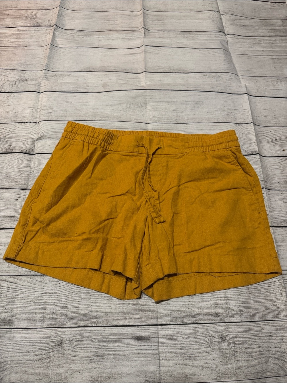 Old Navy Mustard Yellow Linen Drawstring Shorts size Medium